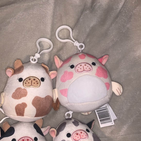 Seacow squishmallow clip bundle of 7 all NWT - Picture 5 of 5